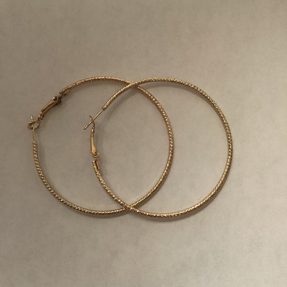 4154 NWOP Large 2" Sparkly Gold Hinge Textured Hoop Earrings